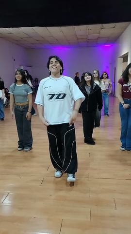 Clases de Baile K-POP JSD Academy