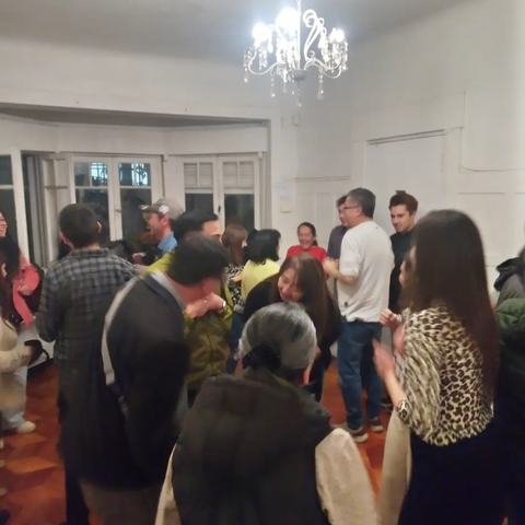Risas por reír