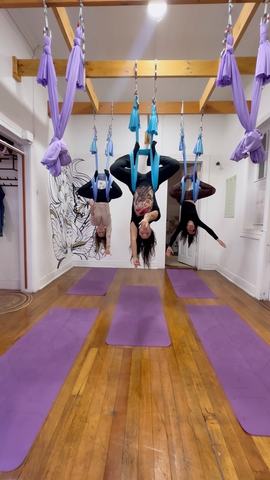 Aerial Yoga Ciclo Octubre