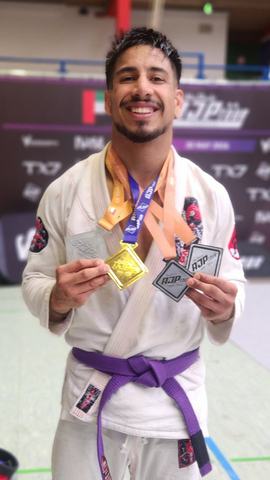 Entrenamiento BJJ y Muay Thai en Awka
