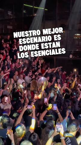 Banda Conmoción en Bar De René
