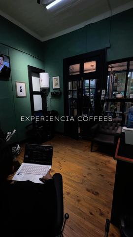 Experiencia Coffee's & Barbers
