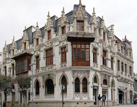 Recorrido Casa Larraín Bravo