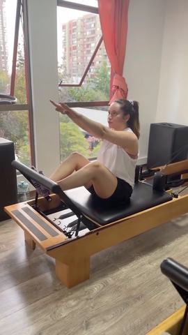Reformer Pilates classes