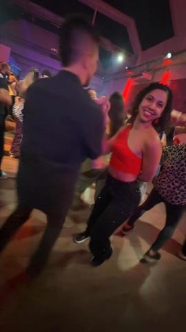 Baila Cubano con Bachata
