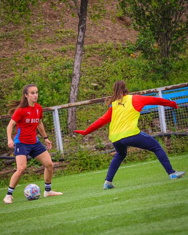Entrenamientos UC Fútbol Femenino
