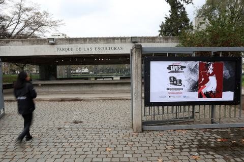 Exposición Tàpies, colección Barbarà