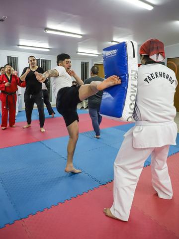 Taller de Taekwondo para adultos