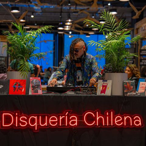 Chilean music on request: Farewell with DJ Manyin