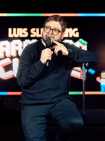 Luis Slimming en Comedia