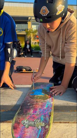 Skate Classes + Creativity at Club Skate Vida