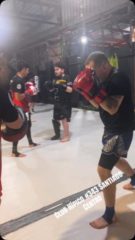 Entrenamiento Muay Thai Club Hípico