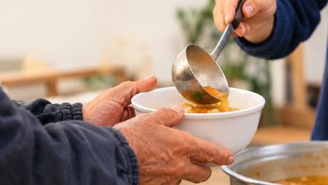 ASUXLOSOTROS: Un almuerzo es más que un plato