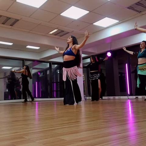 Megance: Curso de Belly Dance