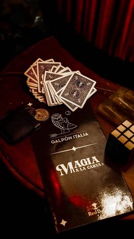 Jueves de Magia con Faro Magia