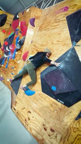 Bouldering Classes at Hangar