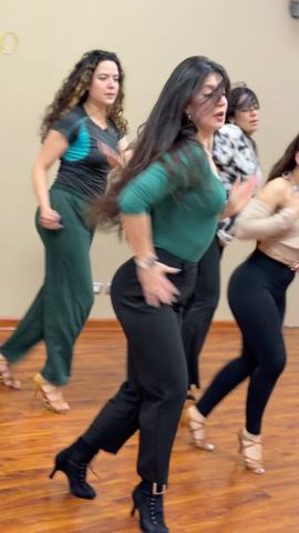 Bachata Shines Intermedio/Avanzado