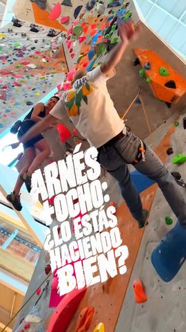 Clase de escalada: Arnés y nudo ocho