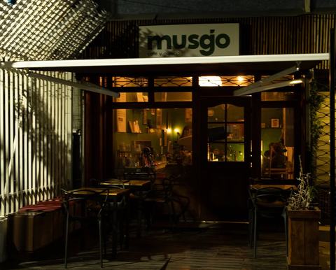 Horario de atención Musgo Café