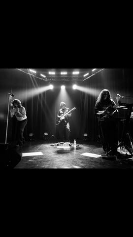 Marineros at music fair @mut.cl
