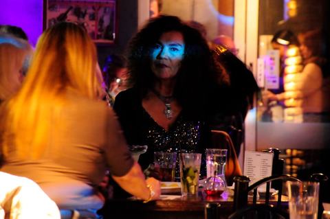 Fines de semana ochenteros en Paréntesis Pub