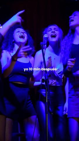 Karaoke y Fiesta en Paréntesis Pub