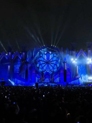 Oliver Heldens en Oasis