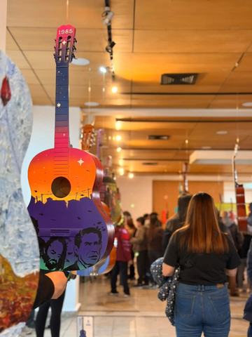 50 guitarras para Víctor Jara