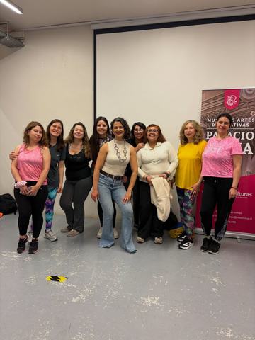 Biodanza con Vivi Cornejo