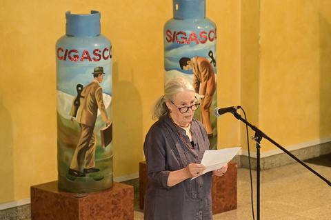 Frutos de la sequía - Elisa Aguirre