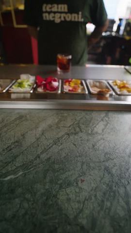 Siete Negronis Trivia