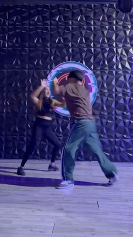 Clase de baile con Dario Camara