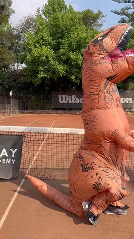 Clase de Tenis Halloween - Clay Academy Kids