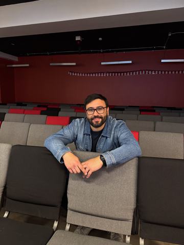 Diego Larenas: 2 años de comedia