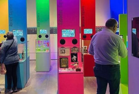 Salas de exposición del Centro de Extensión Alameda