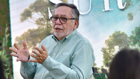 Guillermo Parvex presenta "Más allá de la concordia"